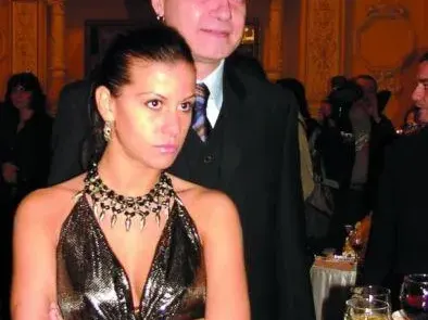 Какво търси там? И бившата на Слави Трифонов влиза в „Ергенът“