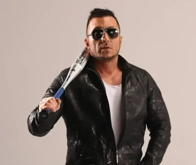 Коцето: Изпих 20 000 литра уиски напук