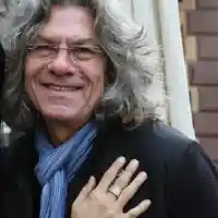 Лечев и съпругата му заедно в клип