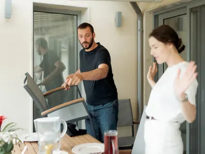 Лора Капустина се раздели с мъжа си година след сватбата