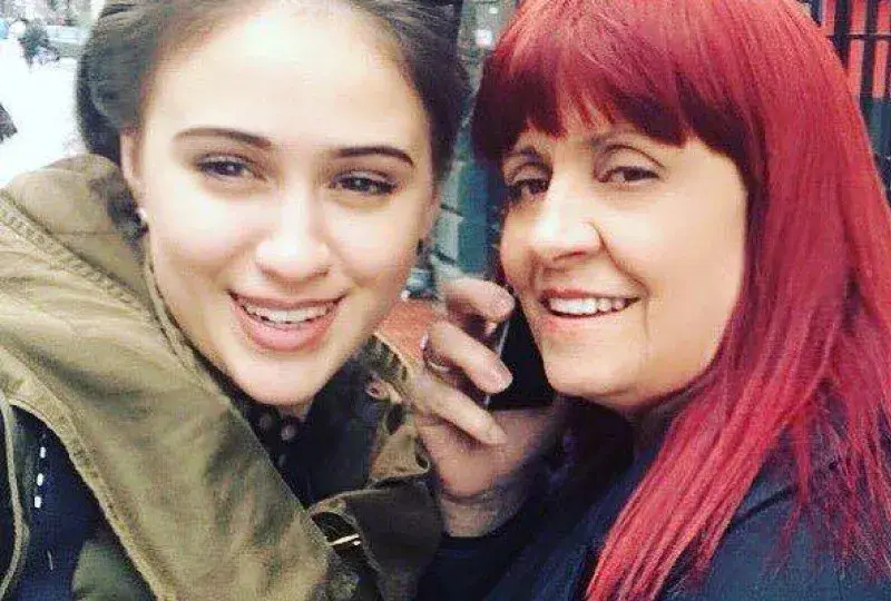 Мария Бакалова поднови майка си в Холивуд (ФОТО)