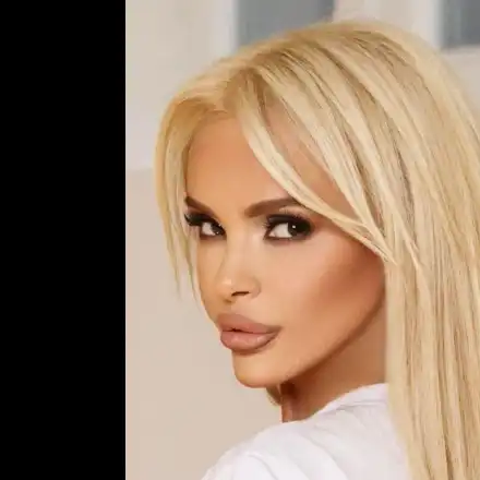 Мария подпали нета с ГОРЕЩА фотосесия! (Нещо ново предстои?)