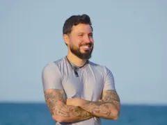 Мартин Елвиса очарова момите със зъби за 30 бона