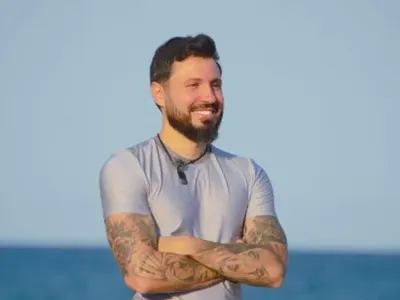 Мартин Елвиса очарова момите със зъби за 30 бона