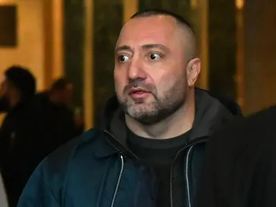 Митьо Очите е зле след стрелбата по него, разхожда се като пенсионер