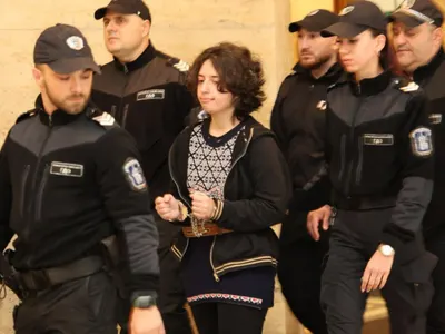 Младата жена, наръгала трима в София: С ясно съзнание го направих, имах готовност да ги убия