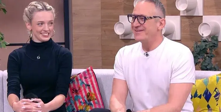 "Мой си е!", обяви Анна Кошко и награби Деян Донков за "пакета"! (Радина се е облещила - СНИМКИ)