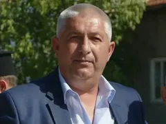 На вниманието на Борислав Сарафов! Циганското секс-ОПГ на “Юпи Транс 2015” и “Мега Хидрострой” изсмука близо 100 млн. лв. от кметовете на Ихтиман, Кресна, Сандански, Самоков и още дузина общини