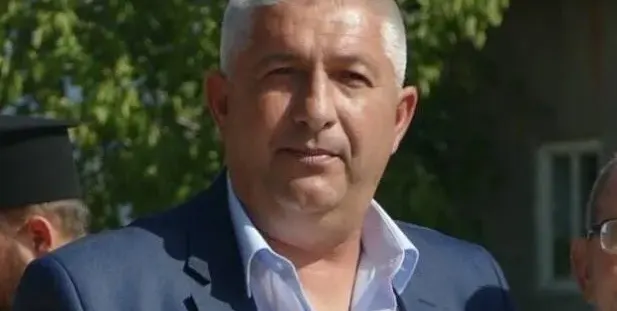 На вниманието на Борислав Сарафов! Циганското секс-ОПГ на “Юпи Транс 2015” и “Мега Хидрострой” изсмука близо 100 млн. лв. от кметовете на Ихтиман, Кресна, Сандански, Самоков и още дузина общини