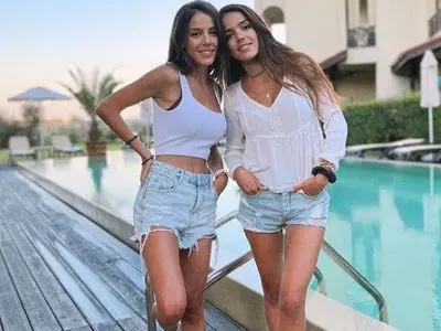 Наглост! Наум Шопов помъкна цялата рода в Шри Ланка за сметка на „Ергенът“