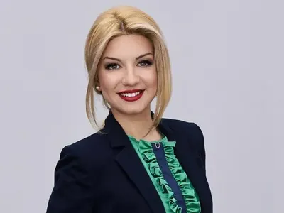 Неуспяла певица курдисана за шеф на Агенцията за българите в чужбина 