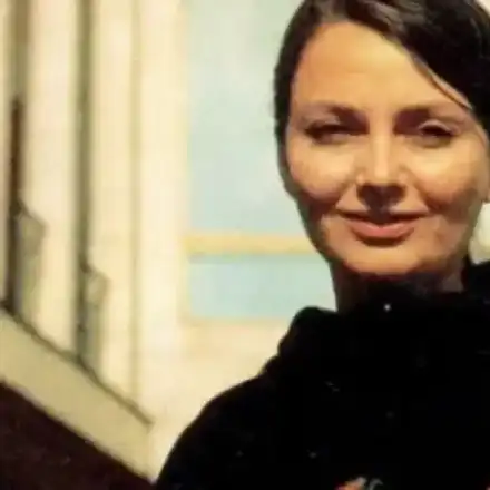 Невена Коканова: Онемях когато Ванга набра само бели цветя за гроба на Людмила