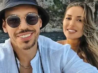 Обрат: „Перуката“ Даниел Петканов на колене пред Алекс: Моля те, любима, прости ми, че съм комплексар!