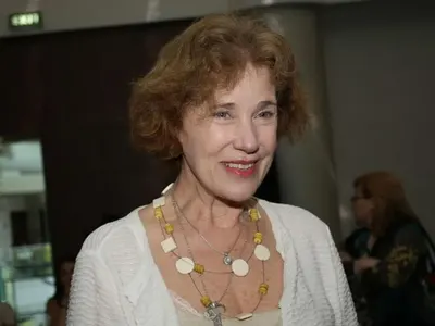 Осъдената крадла Елена Поптодорова спретна екшън на пъпа на София