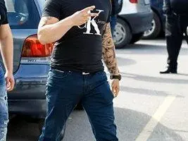 Радо от "Хелс китчън" ПРЕБИТ от сина на Ценко Чоков