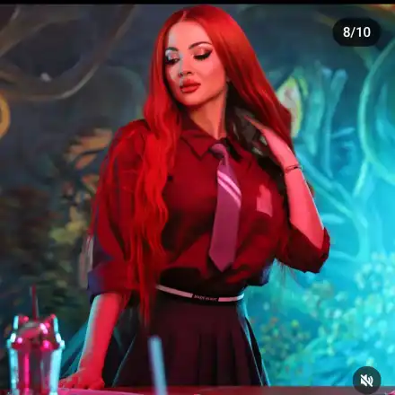 Райна: Не ме гледайте, ще се влюбите