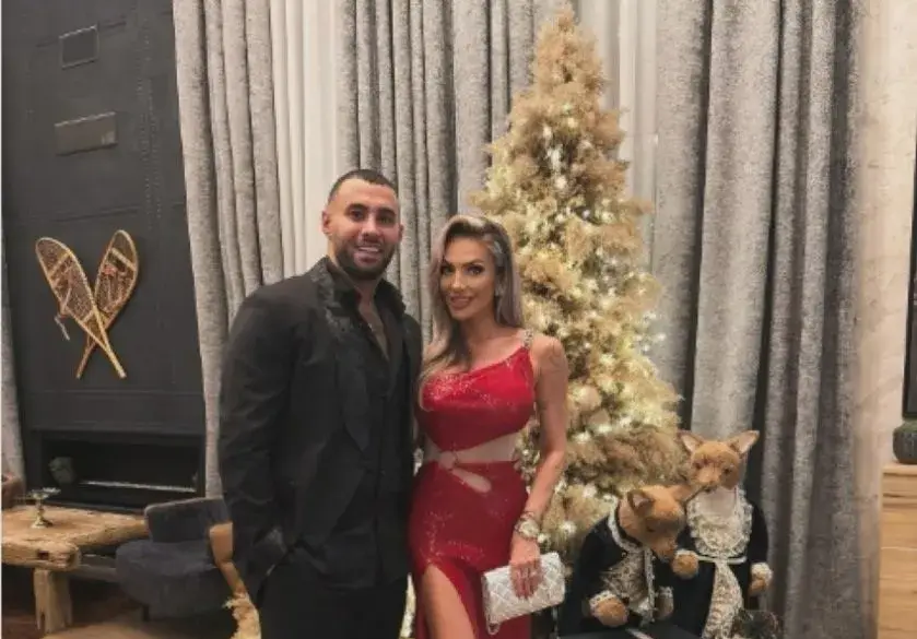 Разкритие! С мастития строителен бос Димитър Мирчев от “Софбултрейд” русата Златка изневери на Карен