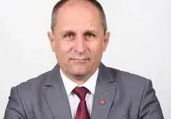 Разследваният за имотни измами Евгений Белий и ветеранът от БСП Асен Гагаузов стават част от политическия кабинет в МРРБ