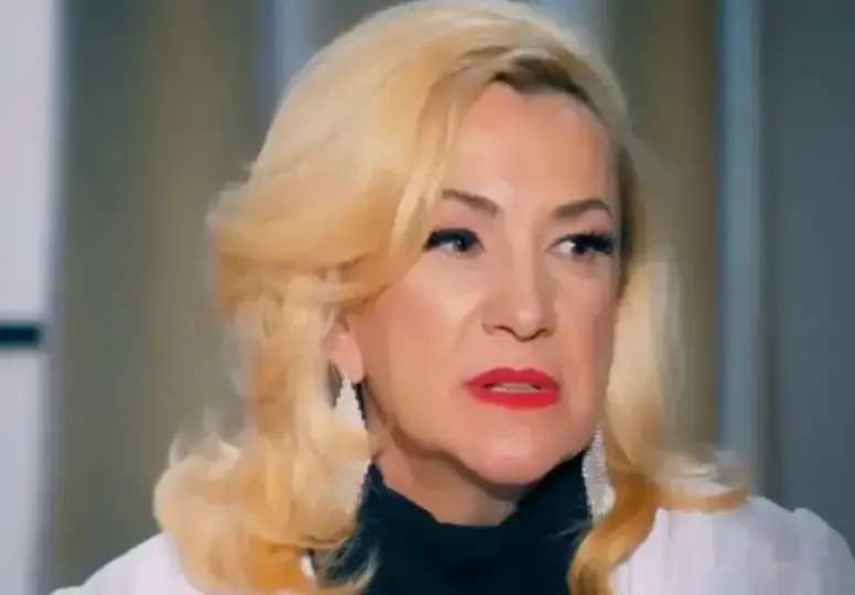 Сашка Васева потъна в траур