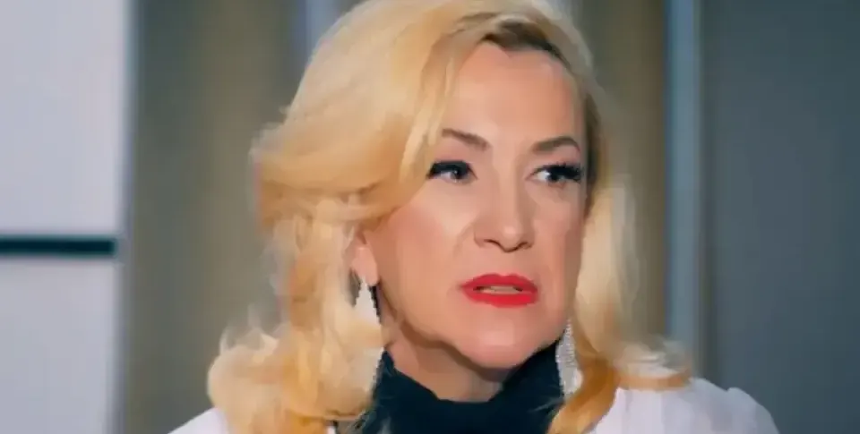 Сашка Васева потъна в траур