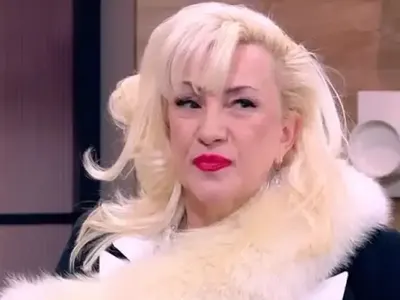 Сашка Васева тръгва на турне