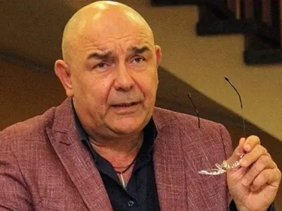 Шефът на Сатирата: Театърът няма пари дори за тоалетна хартия