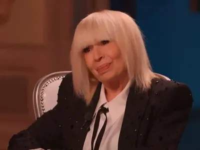 Шият кукли за Лили Иванова