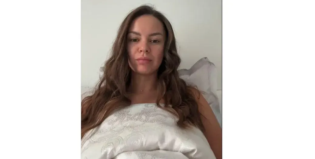 ШОК! Капитонова родила тайно! Показа първородния си син