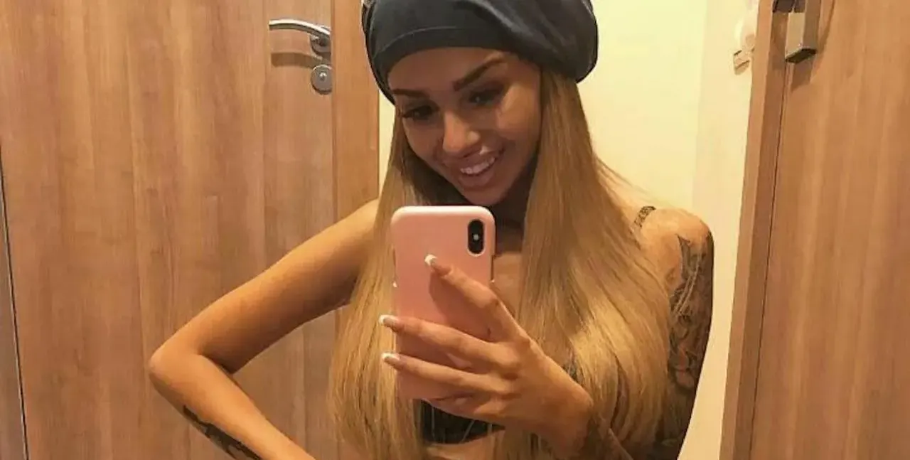 Сузанита имитира Мерилин Менсън