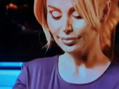 Светлана Гущерова показа щръкнали зърна в "Хелс Китчън" СНИМКИ 18+