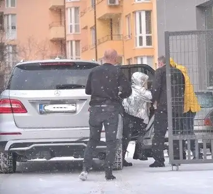 Съседи прокудиха Лили Иванова от дома й на ул. "Оборище"