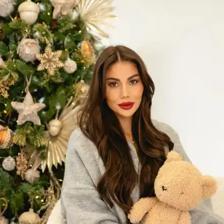 Това НЕ Е същият човек: Ето как е изглеждала ергенката Даниела, преди да забегне от Чепеларе в София! (МНОГО СНИМКИ)