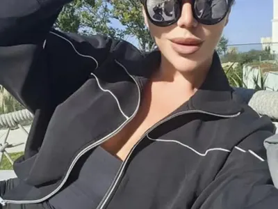 ТРУСЪТ НА ГОДИНАТА!! Ето я новата мацка на Християн Гущеров, води я в италиански ресторант! (Светлана се н@ака - ТОП СНИМКИ)