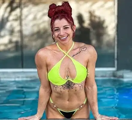 Ванеса от “Игри на волята” се разголи