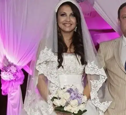 Венета Харизанова се разведе