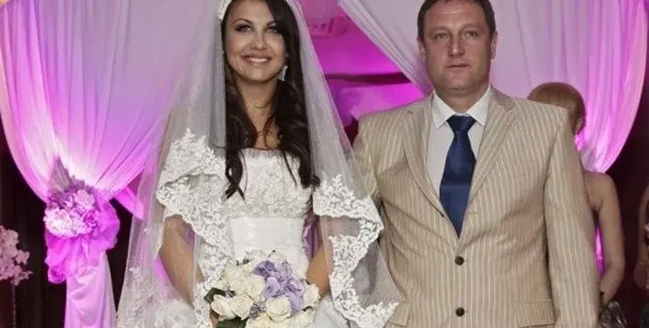Венета Харизанова се разведе