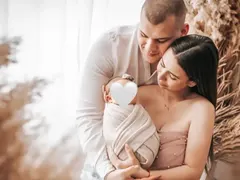 Внучката на ДесиСлава проходи
