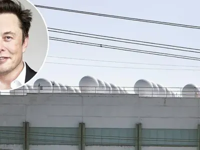 За първи път на Балканите: Мъск тайно строи сателити в България