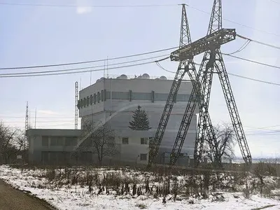 За първи път на Балканите: Мъск тайно строи сателити в България