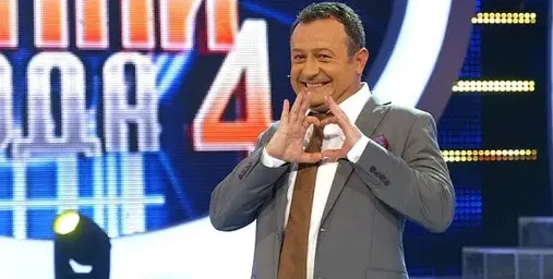 Адреналинката Вики в ступор: Рачков пак се заигра с Мария Игнанова в "Капките"! (е, не може да я забрави - ВИЖ ТУК)