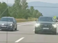 Ако ви присветнат с фарове в лява лента, нарушение ли е