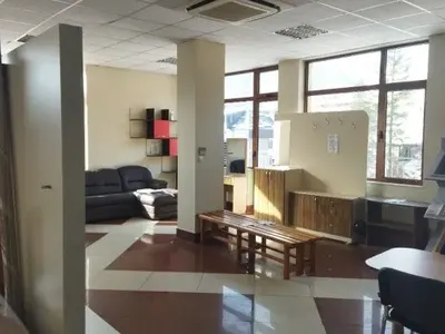 Баровци плащат 1700 лв. наем за 3-стайни жилища