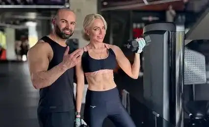 Бивша на Слави в любовна афера с Ричи Тъпото