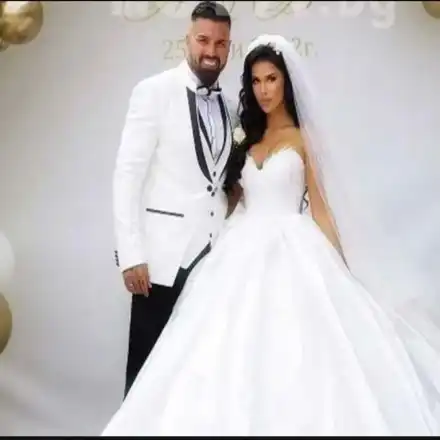 Бившата на Благо Джизъса БРЕМЕННА! Поли крие кой е таткото (СНИМКИ)