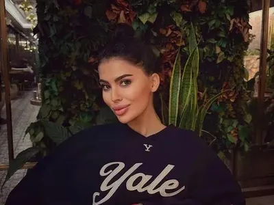 Бившата на Благо Джизъса БРЕМЕННА! Поли крие кой е таткото (СНИМКИ)