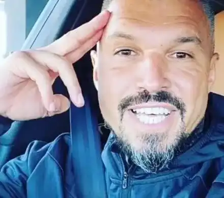 Божинката и Стораро делят един фризьор