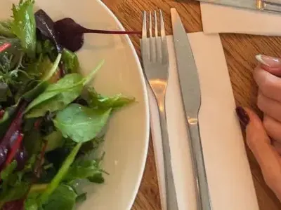 Бомба!Мартин Елвиса на колене пред бившата си! Тя го натири, влюбена е в жена (Снимки)