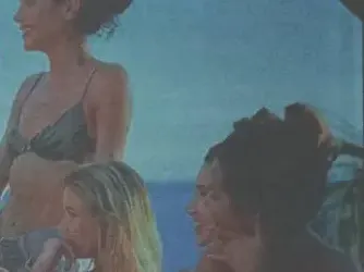 Ц*ци се веят под траурна лента 