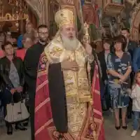 ЧУДО! След 16 години и 14 неуспешни инвитро опита: Жена роди дъщеря!