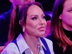 ЧУДОВИЩНО!! Мезоконците по лицето на Ивана лъснаха в "Капките": Певицата се превърна в мумия, а е едва на 56! (ШОК КАДРИ)